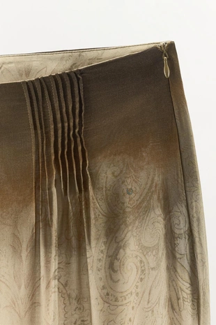 Брюки с принтом и защипами на талии- Заказать в России