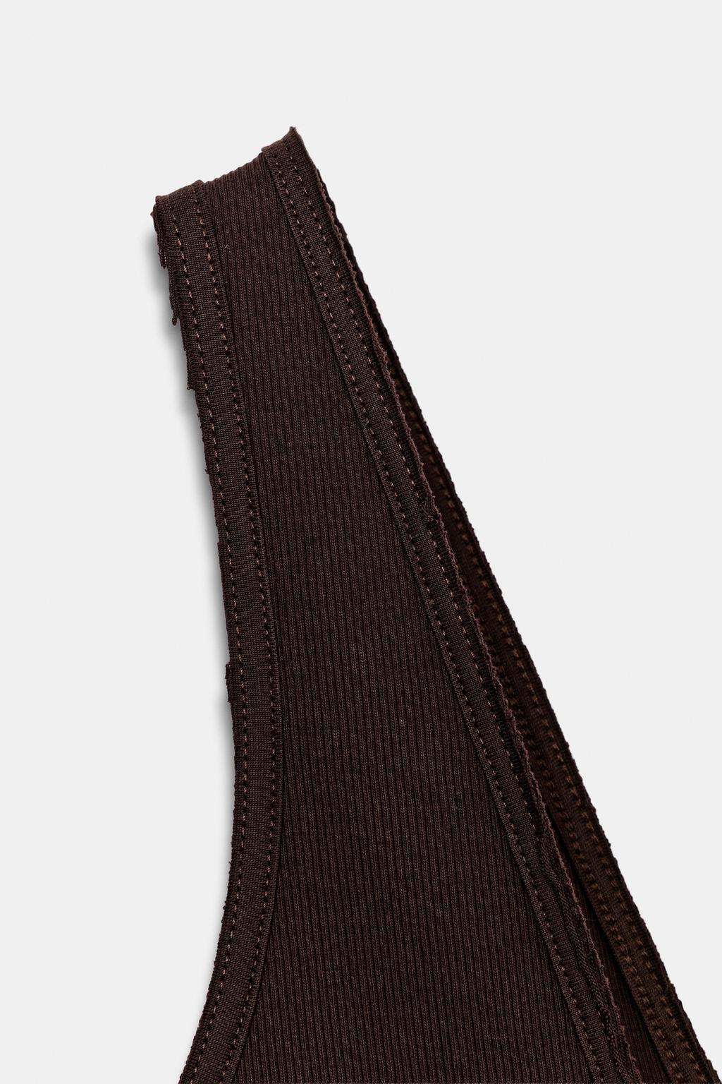 ТОП В РУБЧИК С V-ОБРАЗНЫМ ВЫРЕЗОМ