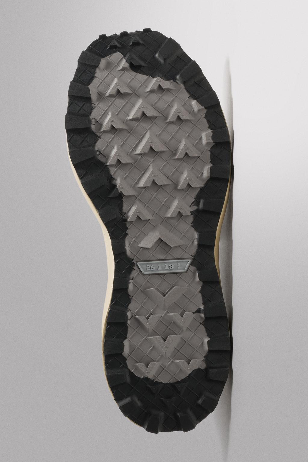 КРОССОВКИ ДЛЯ БЕГА БЕЗ ШНУРКОВ