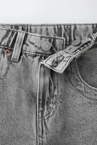 Джинсовые шорты со звездой и надписью- Заказать в России