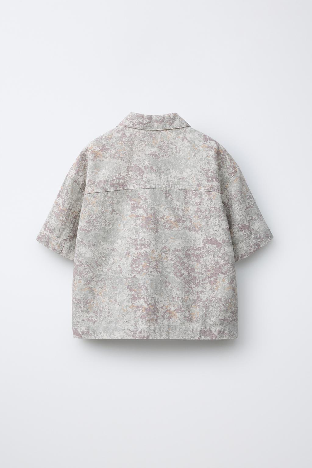 РУБАШКА ИЗ ТВИЛА С ПРИНТОМ