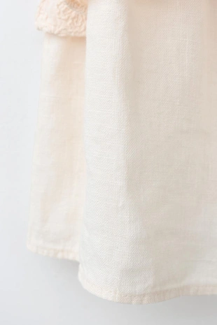 Топ из смесового льна с цветочной вышивкой- Заказать в России