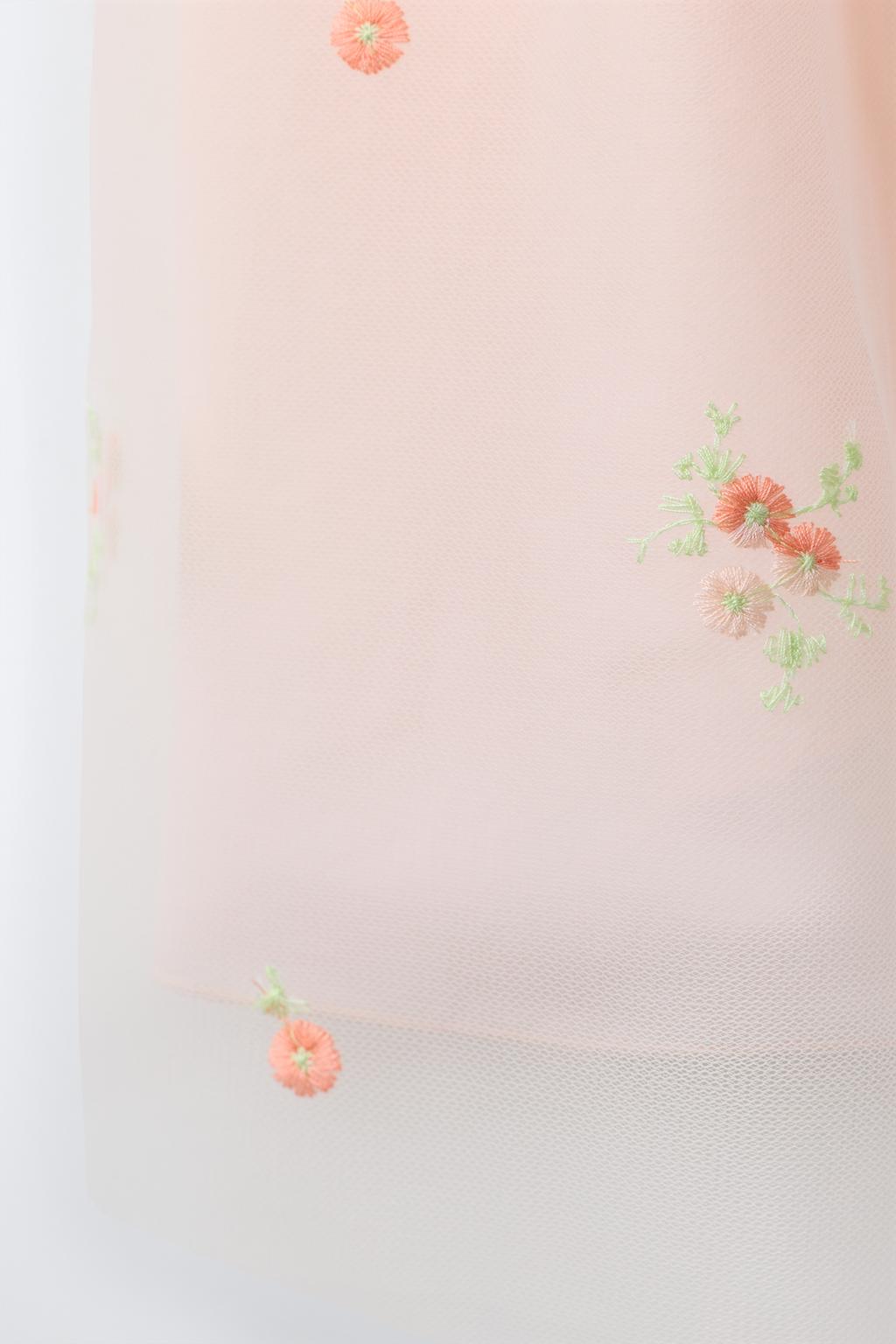 ПЛАТЬЕ ИЗ ПОЛУПРОЗРАЧНОЙ ТКАНИ С ЦВЕТОЧНЫМ УЗОРОМ