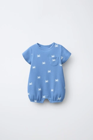 Комбинезон из рельефной ткани с крабами- Заказать в России