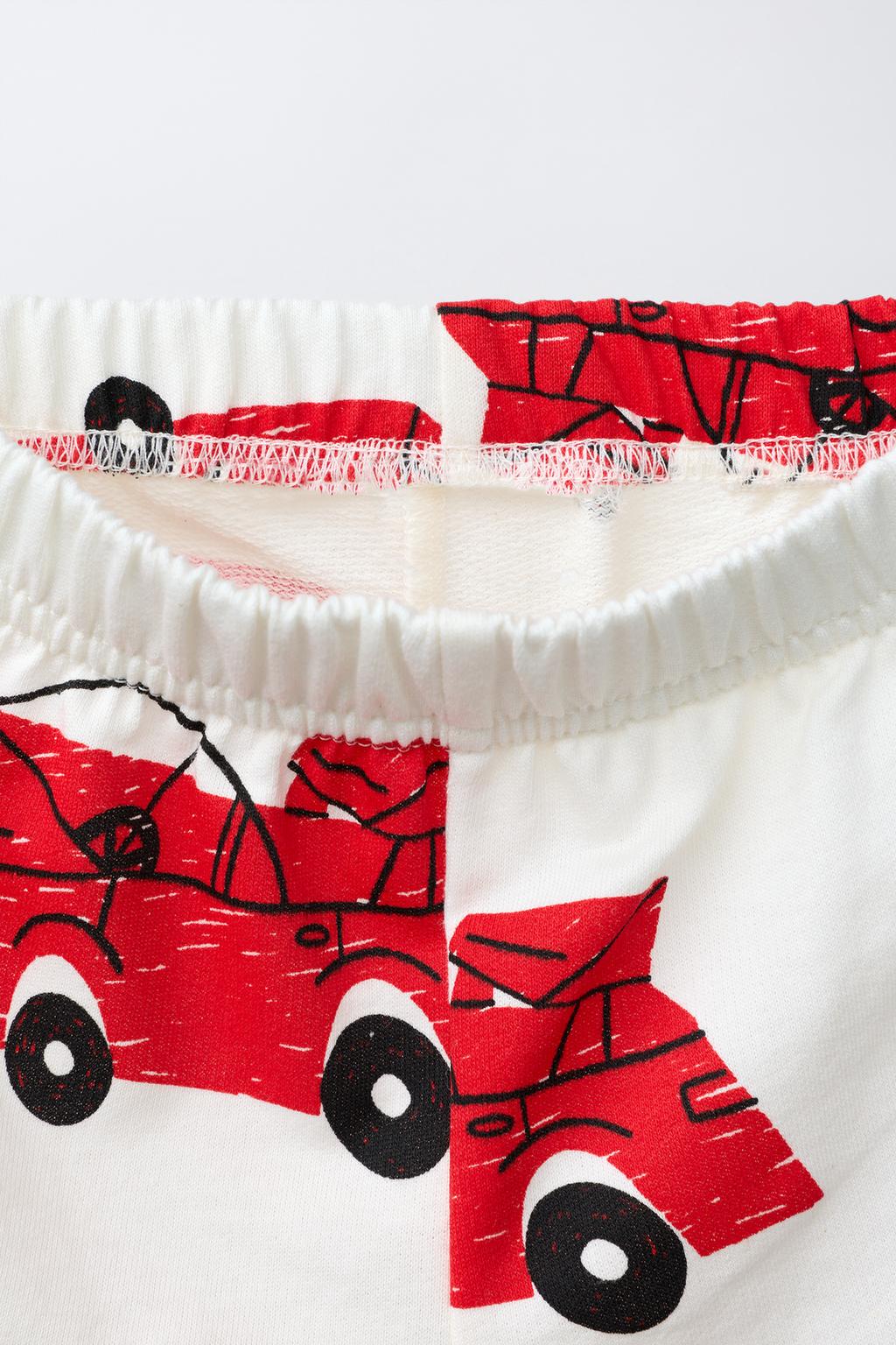 КОМПЛЕКТ ИЗ ФУТБОЛКИ И ШОРТОВ «МАШИНКИ»