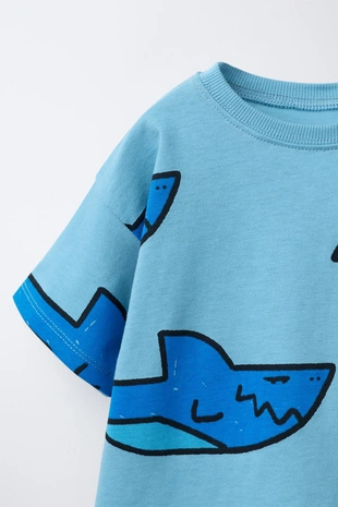 Комплект джоггинг футболка и шорты акулы- Заказать в России