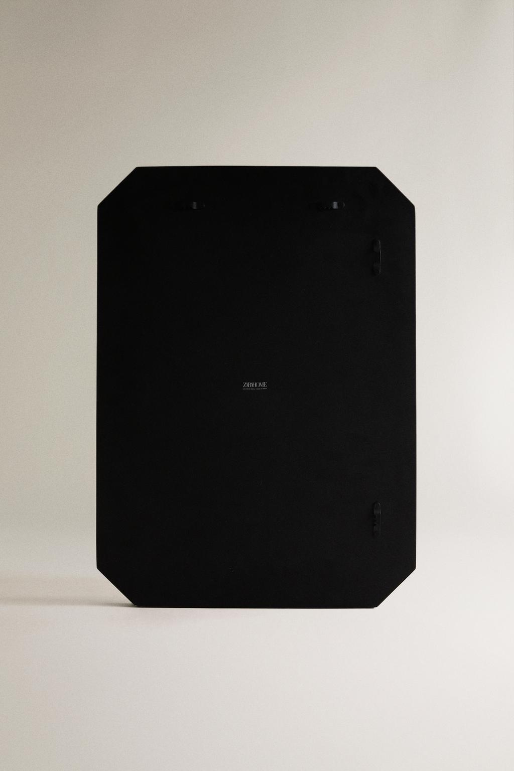 Прямоугольное зеркало настенное со скосами