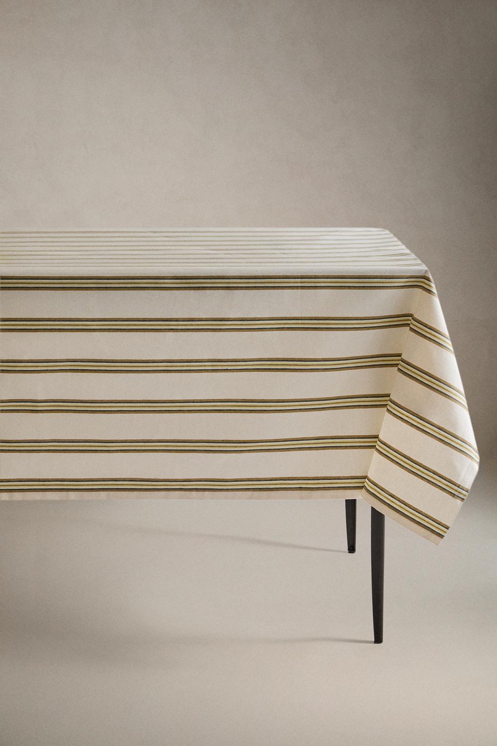 Скатерть из хлопка с смолистым покрытием и неровными полосами