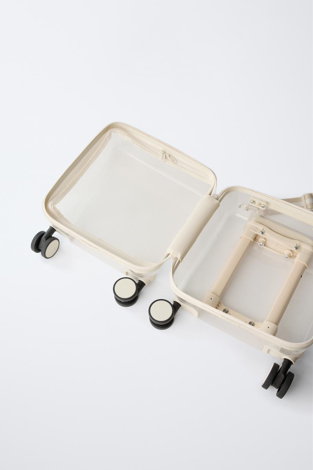 ПРОЗРАЧНЫЙ ЧЕМОДАН