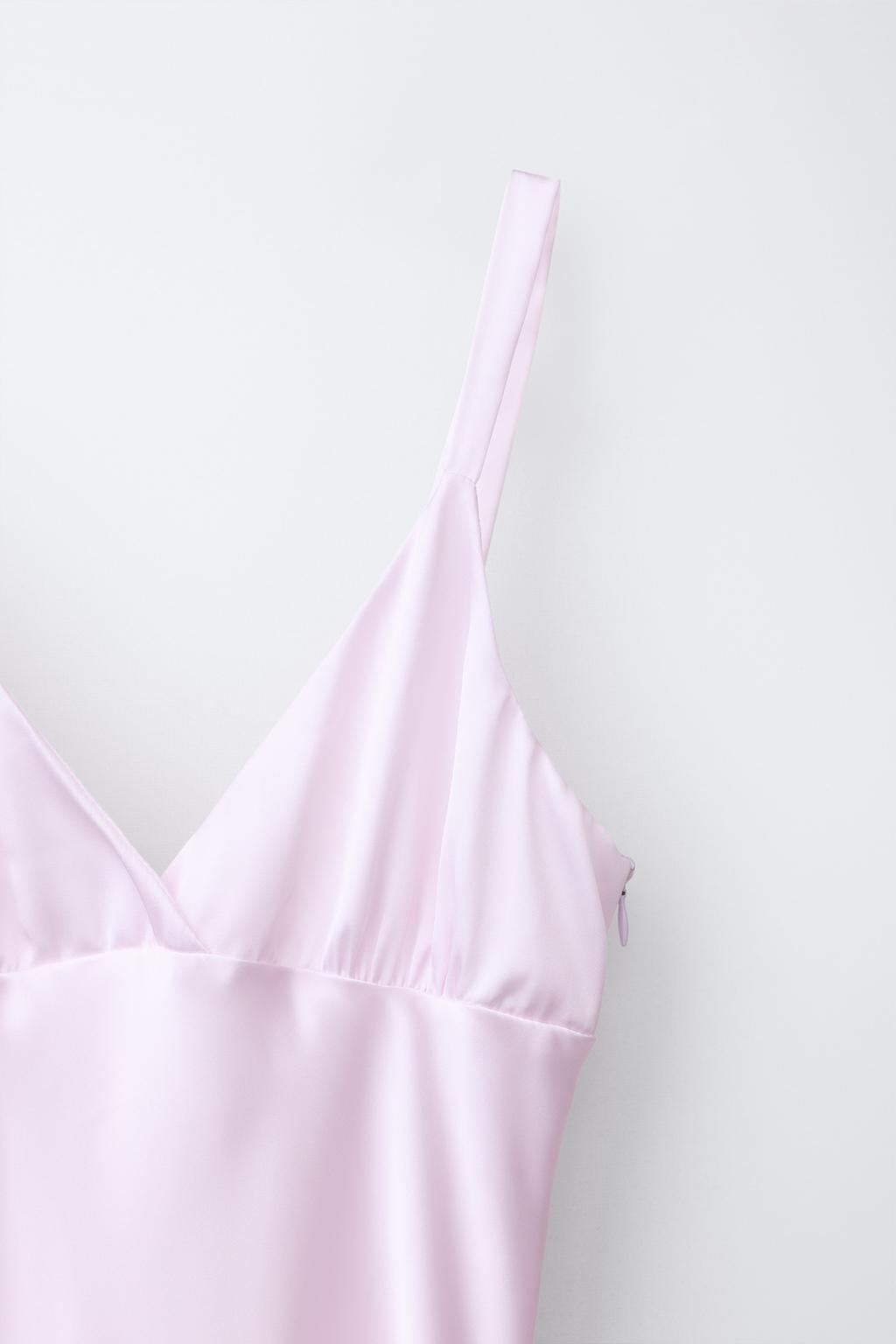 АТЛАСНОЕ ПЛАТЬЕ