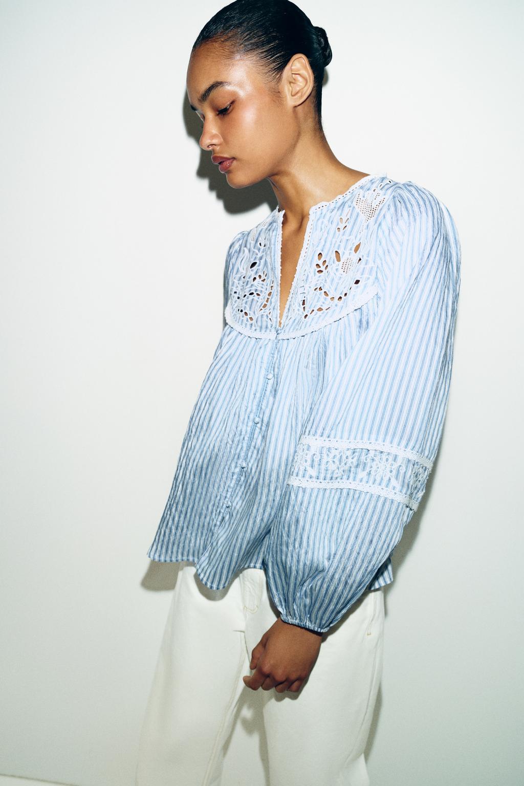 БЛУЗА С ВЫШИВКОЙ И ПОЛОСКАМИ