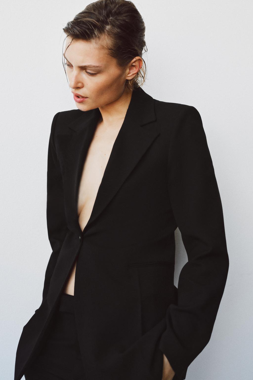 ПРИТАЛЕННЫЙ БЛЕЙЗЕР ИЗ СМЕСОВОЙ ШЕРСТИ — коллекция Zara «ZW» лимитированная серия