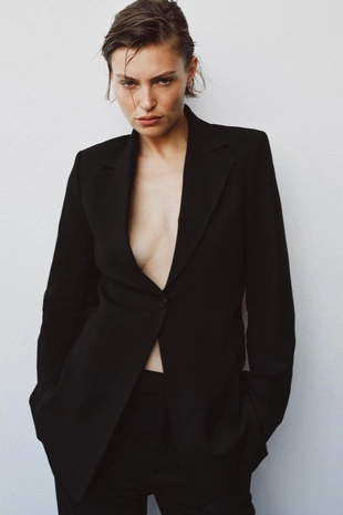 Приталенный блейзер из смесовой шерсти — коллекция Zara «Zw» лимитированная серия- Заказать в России