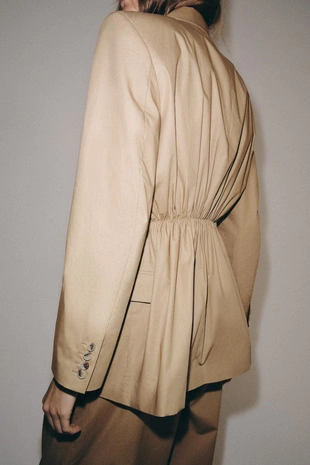 Блейзер приталенного кроя — лимитированная серия, коллекция Zara «Zw»- Заказать в России