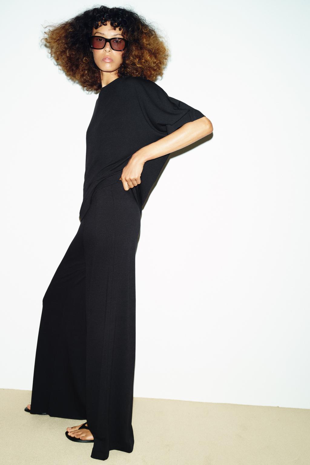 СТРУЯЩИЕСЯ БРЮКИ-ПАЛАЦЦО