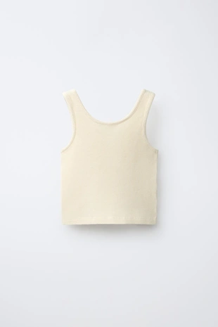 Топ из рифленого трикотажа с надписью