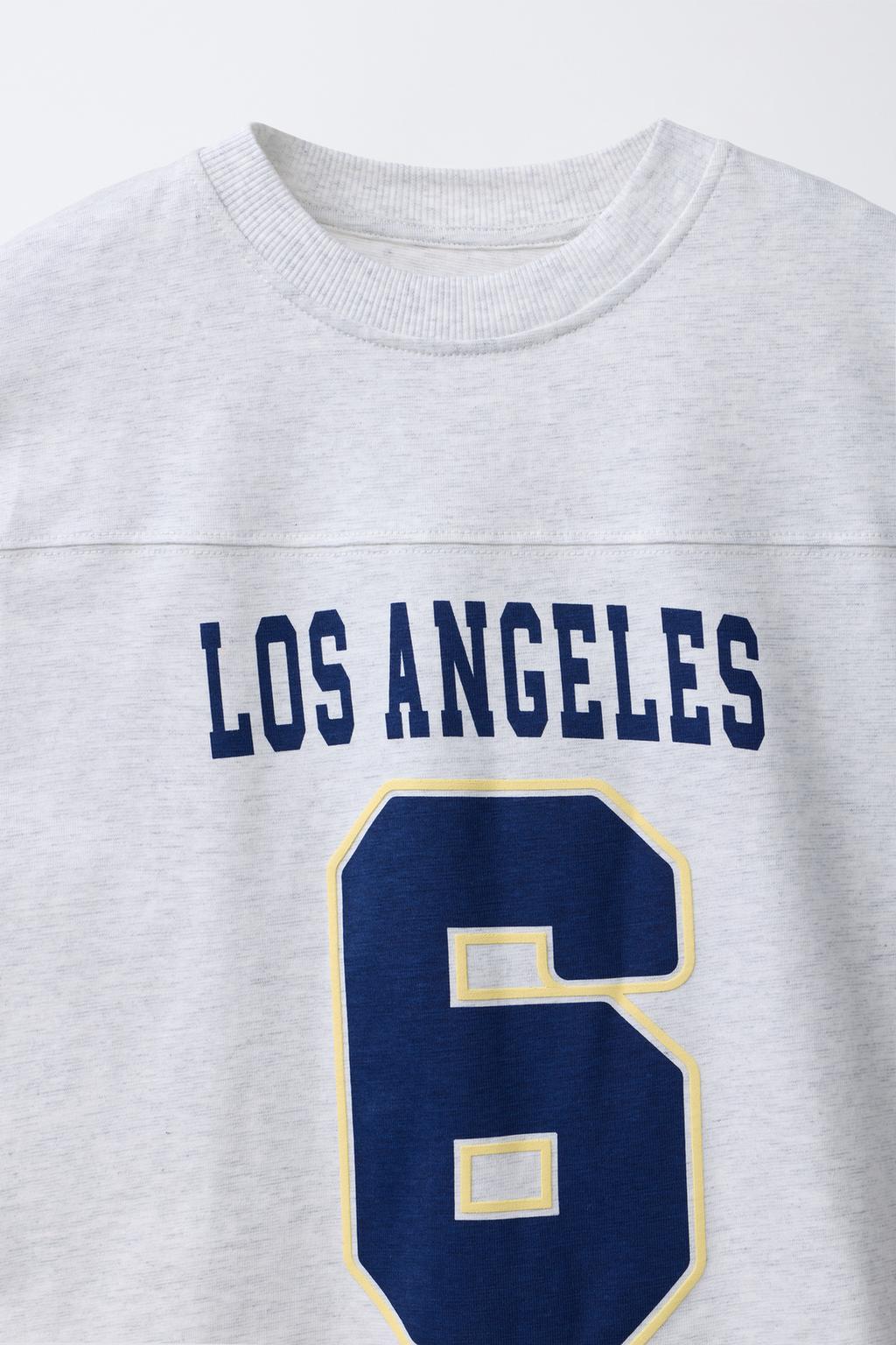 ФУТБОЛКА В СТИЛЕ ПРЕППИ С ЦИФРАМИ