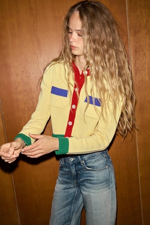 Вязаный кардиган в стиле колор-блок- Заказать в России