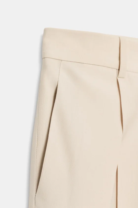 ШОРТЫ С ЗАЩИПАМИ ИЗ ШЕРСТИ — коллекция Zara «ZW» лимитированная серия
