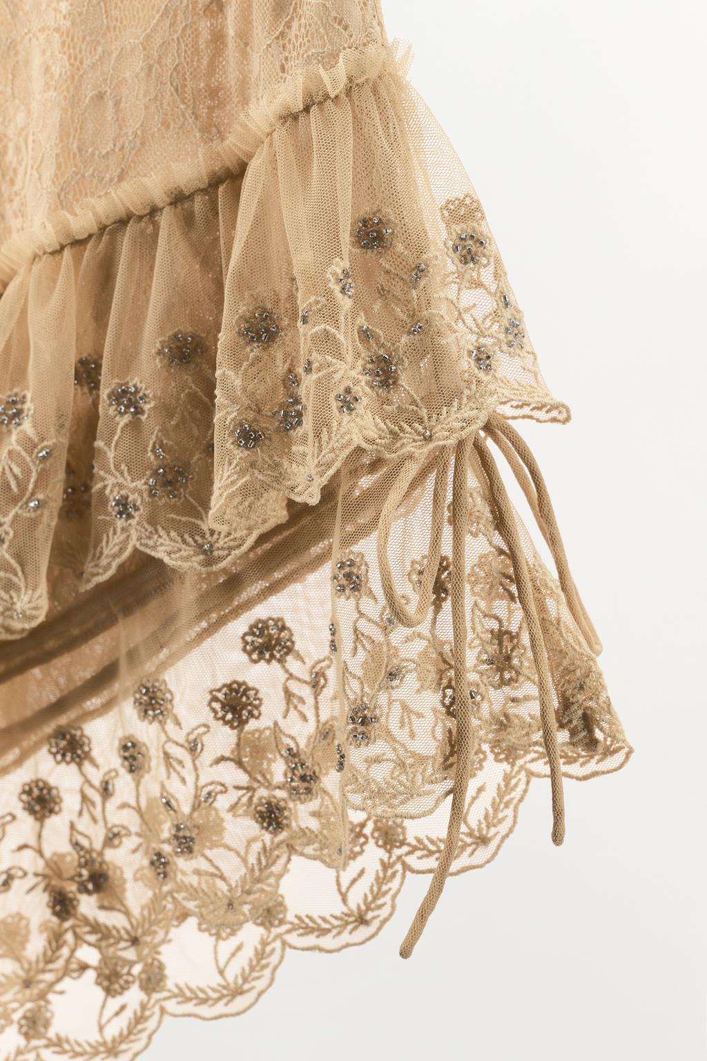 ШОРТЫ С ВЫШИВКОЙ И ВОЛАНАМИ