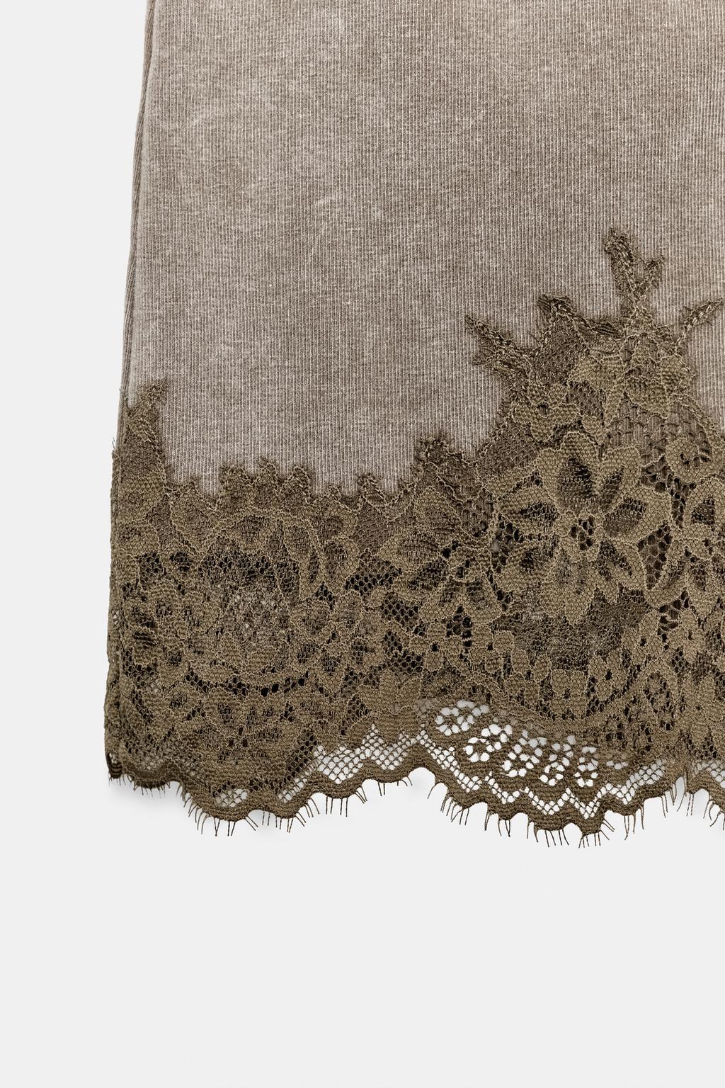 ШОРТЫ С ЭФФЕКТОМ ПОТЕРТОСТИ И КРУЖЕВОМ