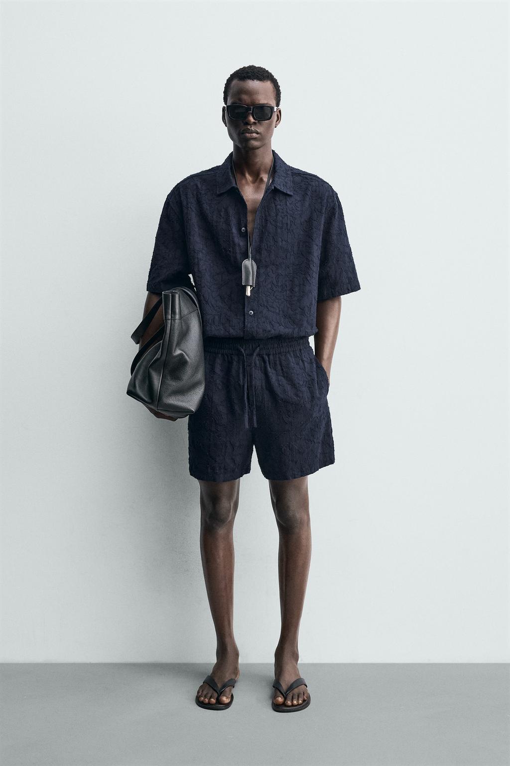 ЖАККАРДОВЫЕ ШОРТЫ ИЗ РЕЛЬЕФНОЙ ТКАНИ