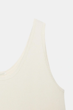 Структурный топ на бретелях- Заказать в России