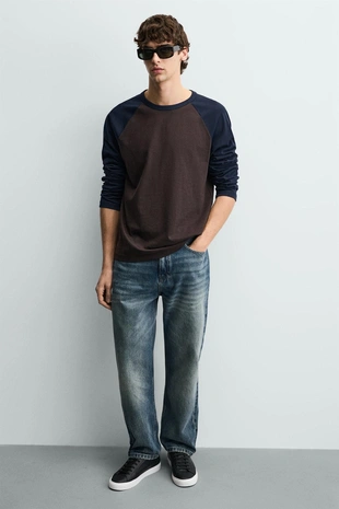 Минималистичные кроссовки