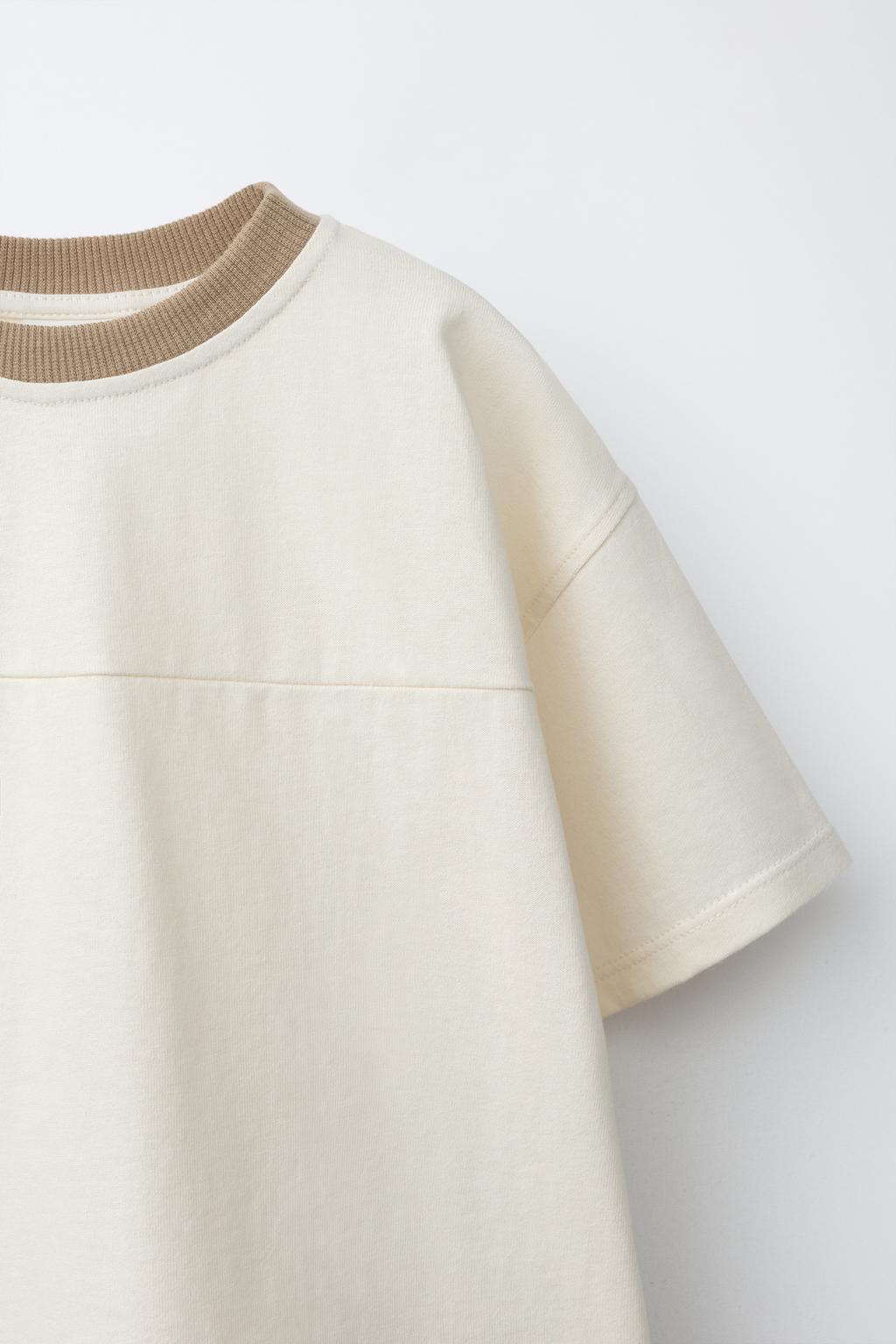 КОМПЛЕКТ ДЖОГГИНГ: ФУТБОЛКА И ШОРТЫ ИЗ МАХРОВОЙ ТКАНИ