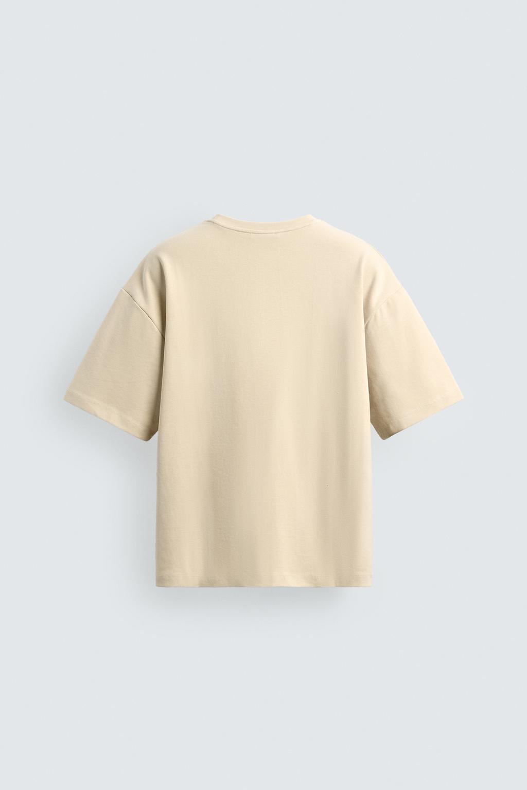 ФУТБОЛКА С КОМБИНИРОВАННОЙ НАШИВКОЙ