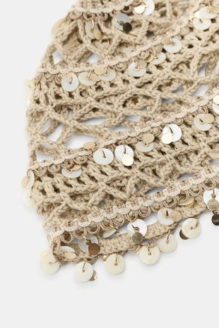 Шапочка из кружева кроше с ракушками- Заказать в России