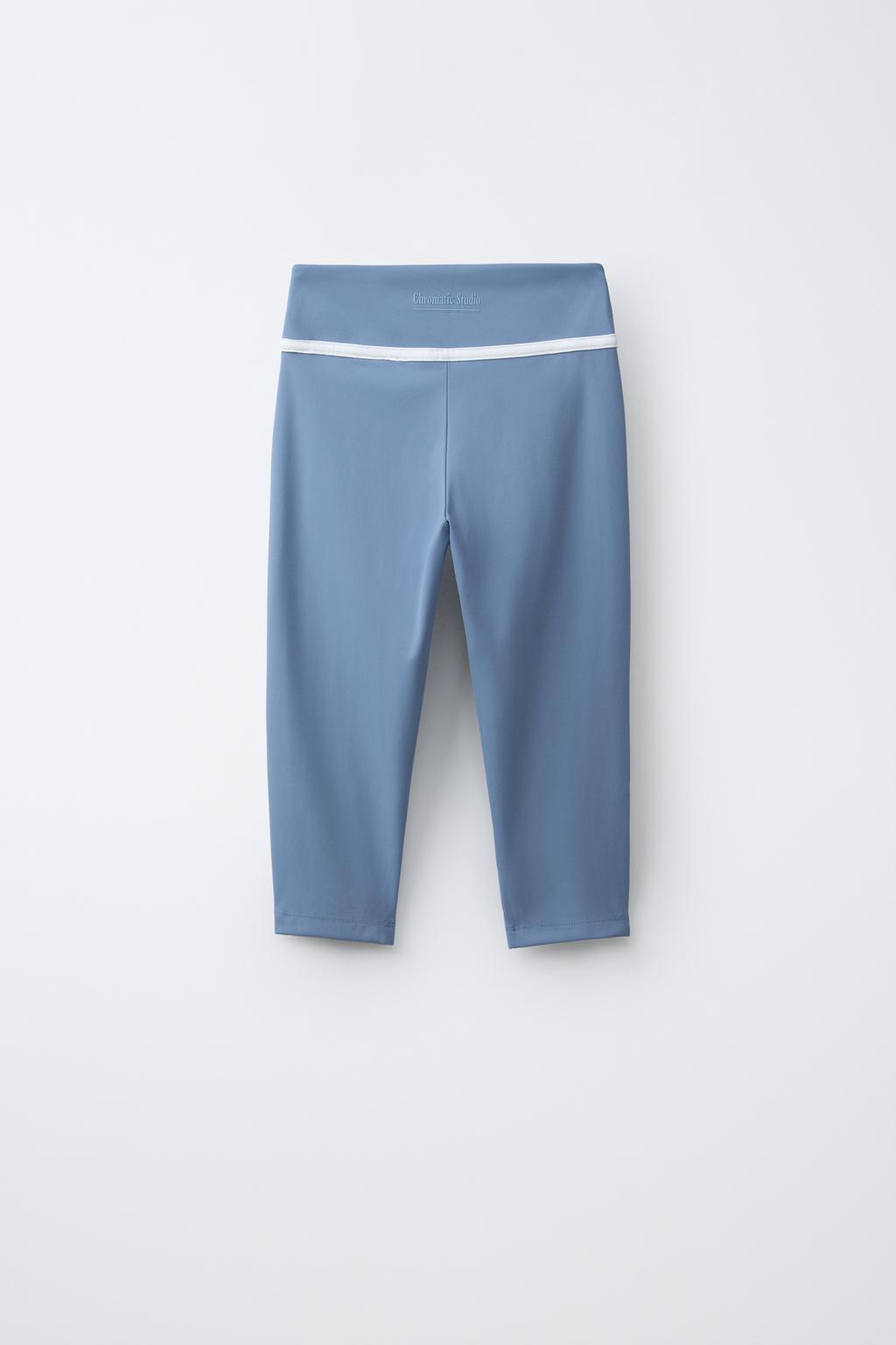 ЛЕГИНСЫ-КАПРИ С КОНТРАСТНЫМИ КАНТАМИ