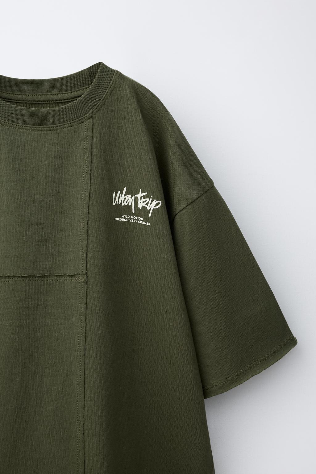 ФУТБОЛКА С ДЕКОРАТИВНЫМИ ШВАМИ