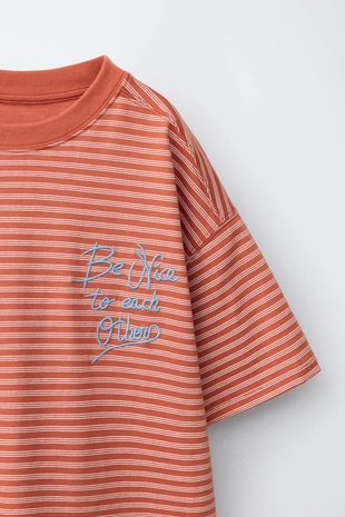 Футболка в полоску с вышивкой- Заказать в России