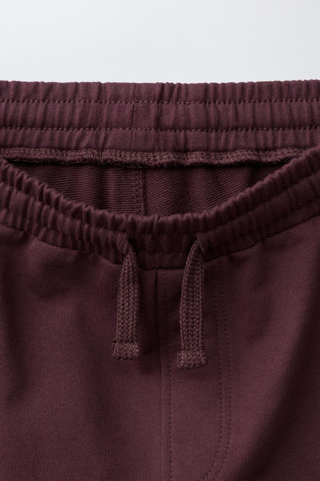 КОМПЛЕКТ ИЗ ФУТБОЛКИ И ШОРТОВ