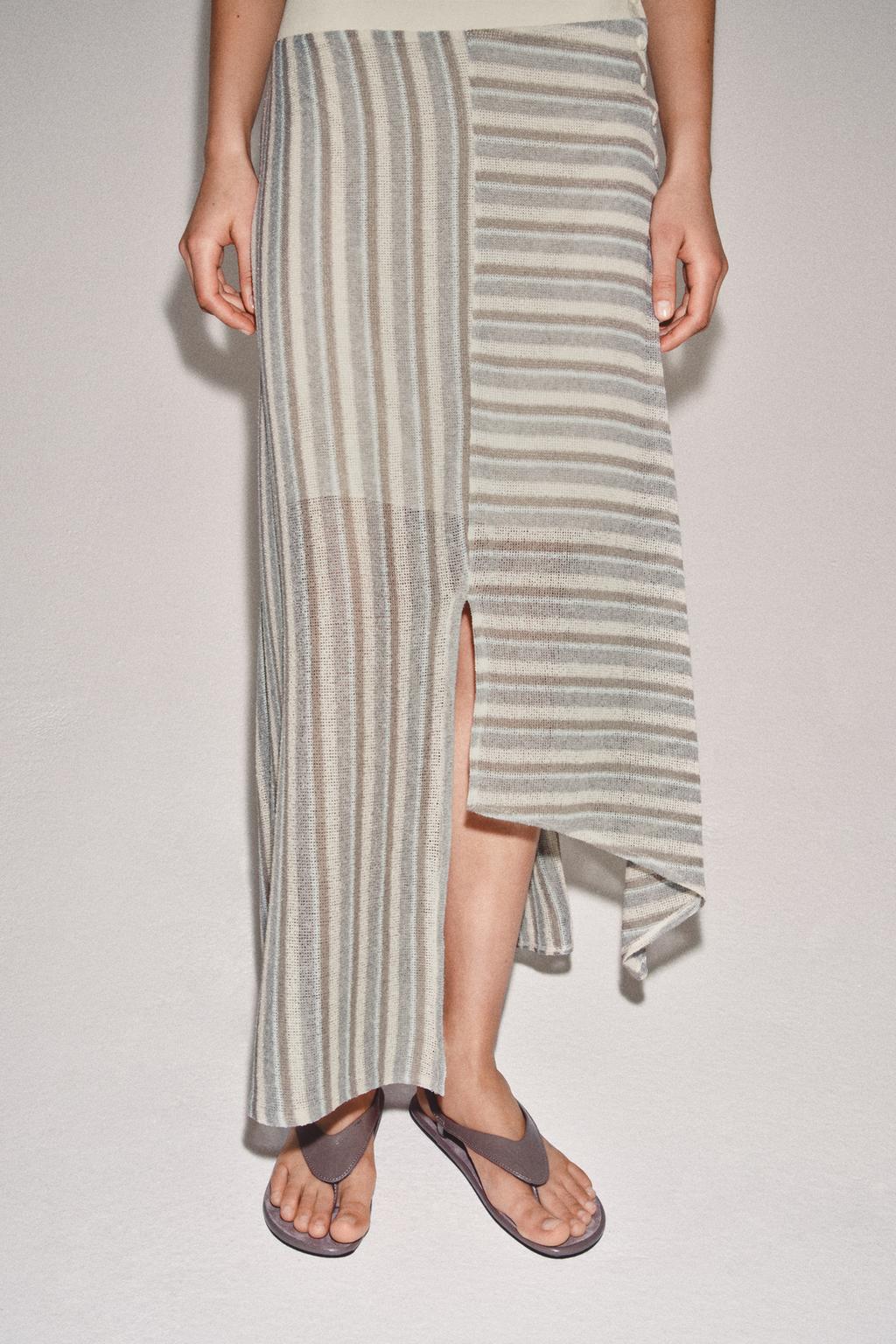 ЮБКА В ПОЛОСКУ АСИММЕТРИЧНОГО КРОЯ