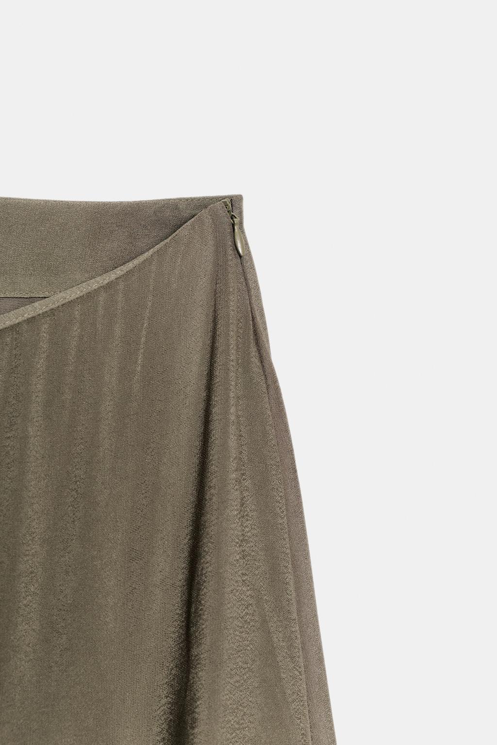 ЮБКА ГОДЕ ИЗ СТРУЯЩЕЙСЯ ТКАНИ С КРУЖЕВОМ