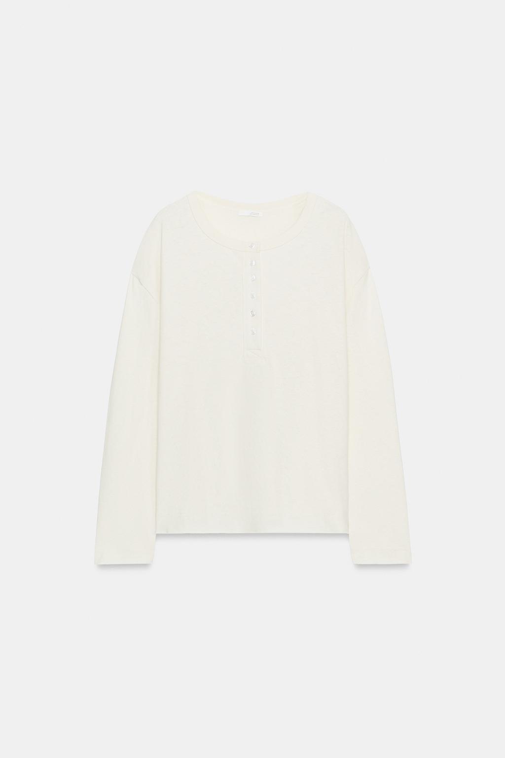 ФУТБОЛКА В СТИЛЕ РУСТИК С ВОРОТНИКОМ НА ПУГОВИЦАХ