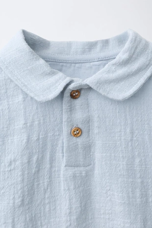 Рубашка с воротником поло и комбинированной текстурой- Заказать в России