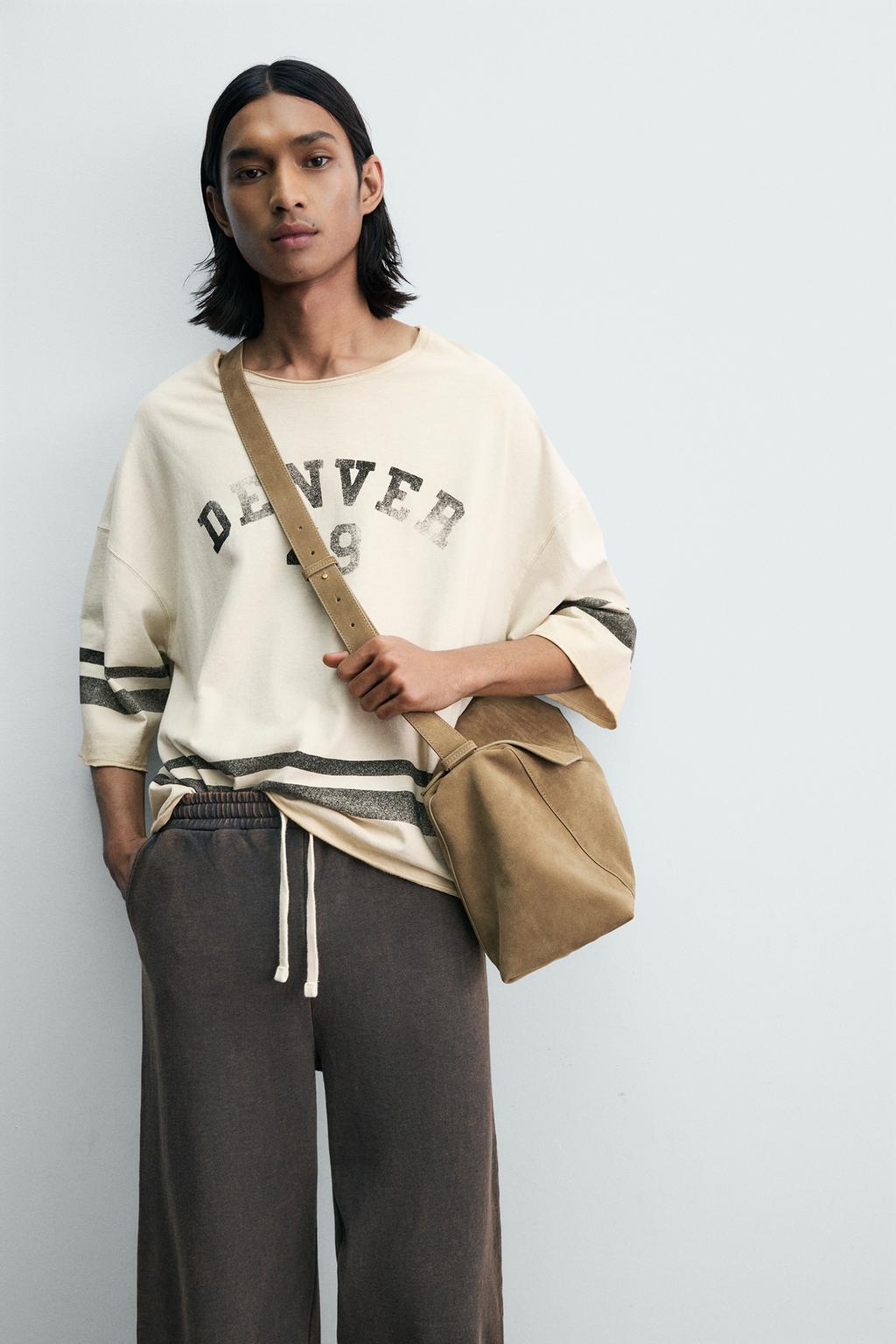 ФУТБОЛКА СВОБОДНОГО КРОЯ С ЭФФЕКТОМ ВИНТАЖНОЙ ПОТЕРТОСТИ