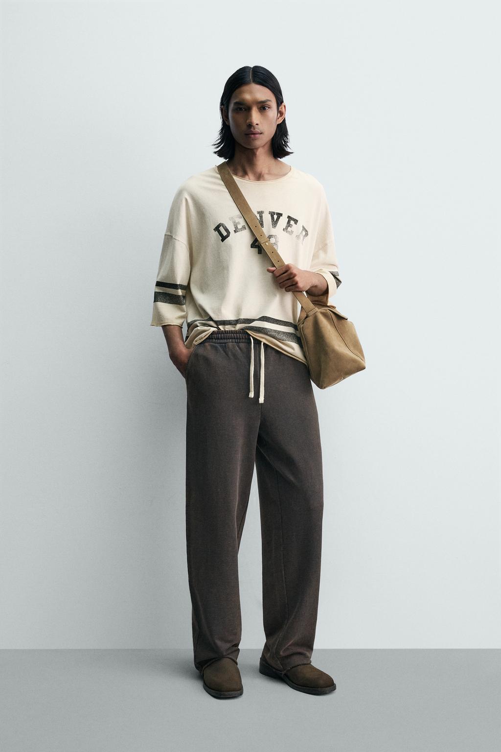 ФУТБОЛКА СВОБОДНОГО КРОЯ С ЭФФЕКТОМ ВИНТАЖНОЙ ПОТЕРТОСТИ