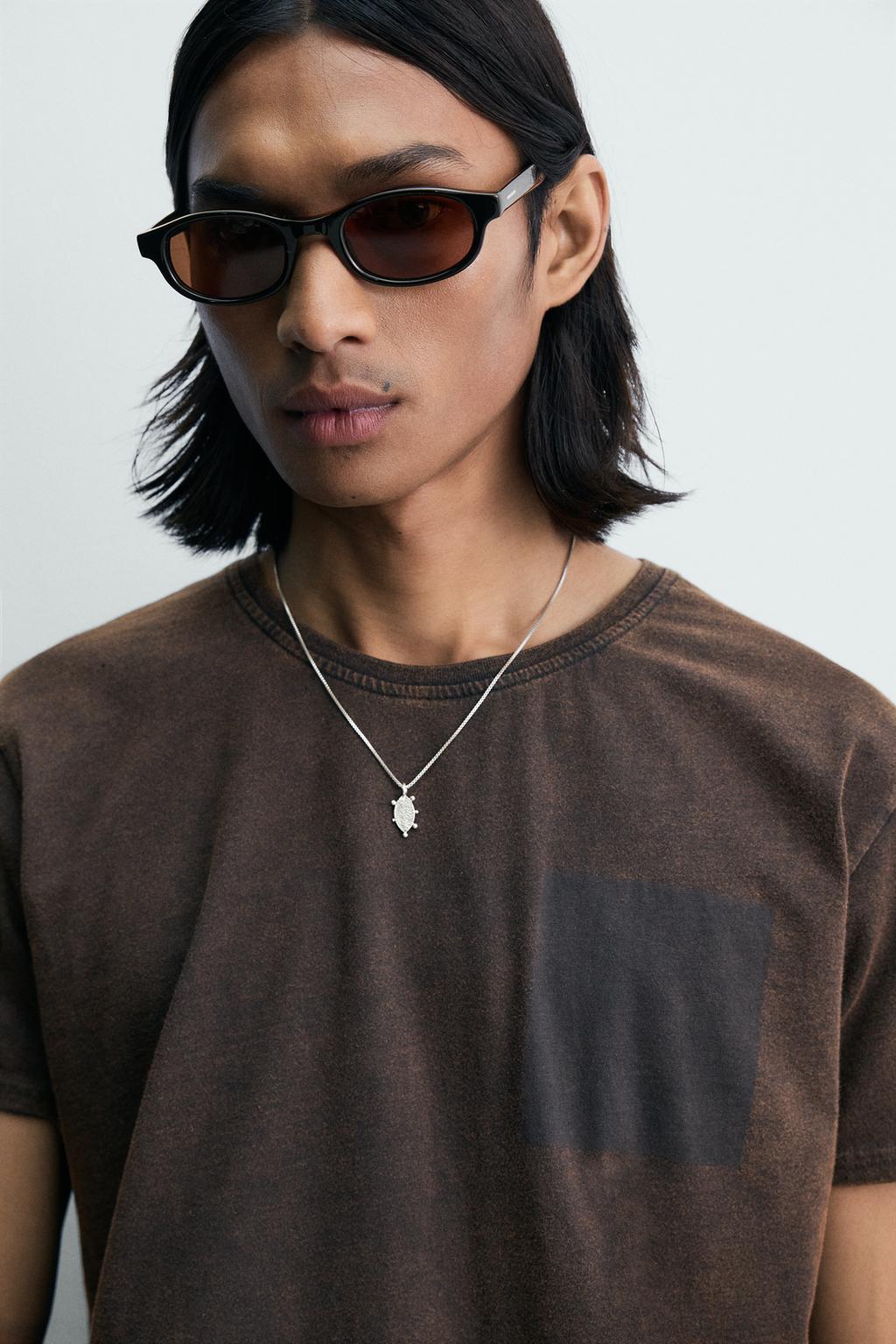 ФУТБОЛКА С НАДПИСЬЮ И ЭФФЕКТОМ ПОТЕРТОСТИ