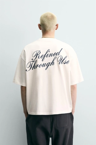 Футболка свободного кроя с принтом- Заказать в России