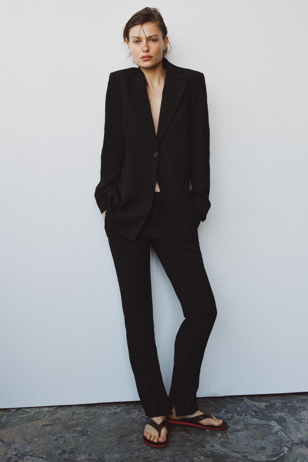 КОЖАНЫЕ САНДАЛИИ НА ПЛОСКОЙ ПОДОШВЕ