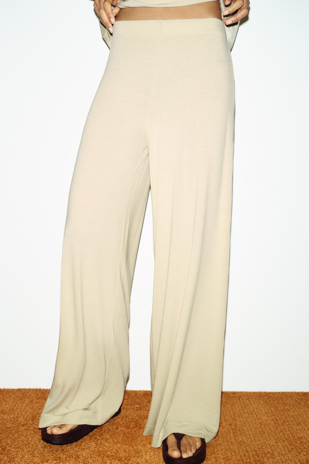 СТРУЯЩИЕСЯ БРЮКИ-ПАЛАЦЦО