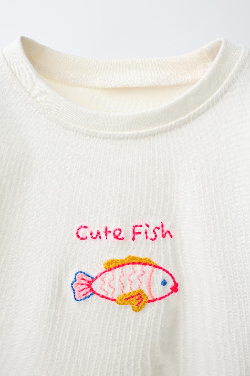 ФУТБОЛКА С ВЫШИТОЙ РЫБОЙ