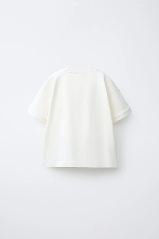 Футболка с вышитой рыбой