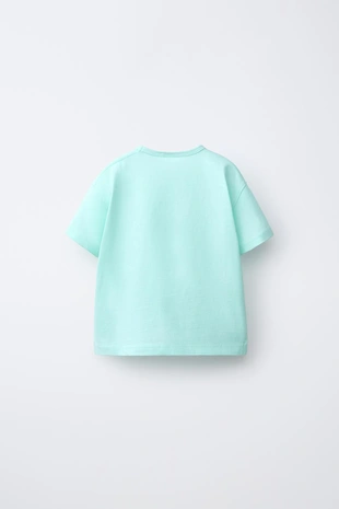 Однотонная футболка