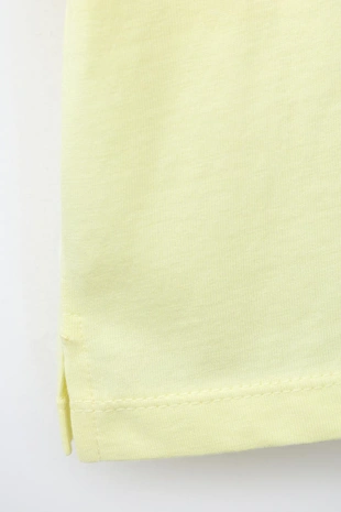 Однотонная футболка- Заказать в России