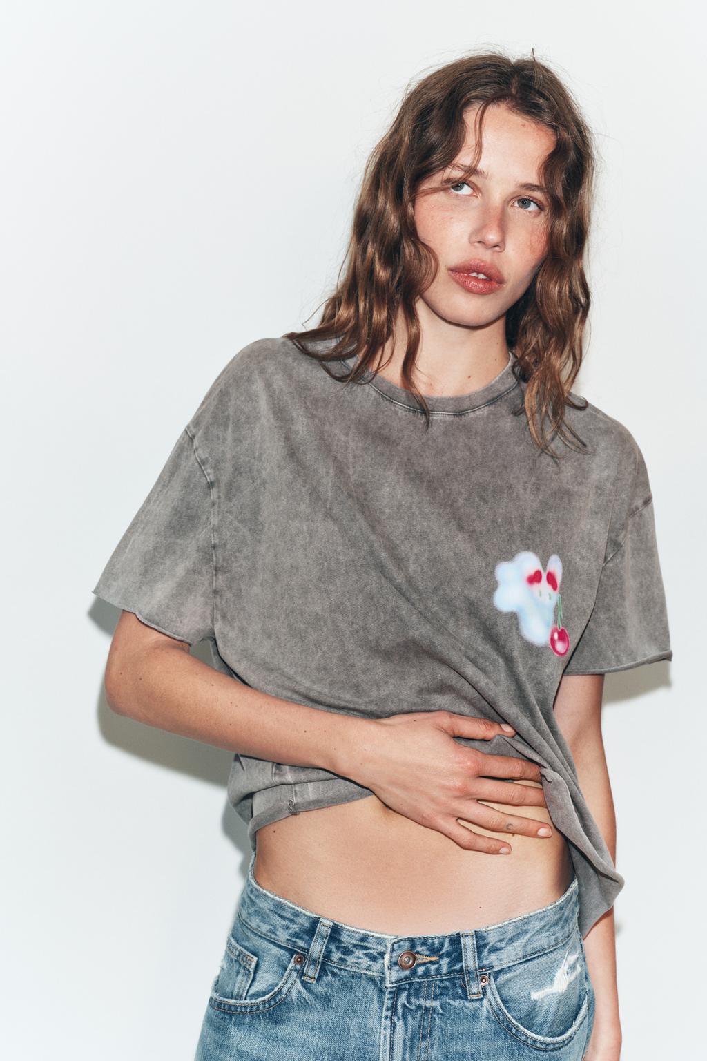 ФУТБОЛКА С ЭФФЕКТОМ ПОТЕРТОСТИ ÁNGELA BACHER